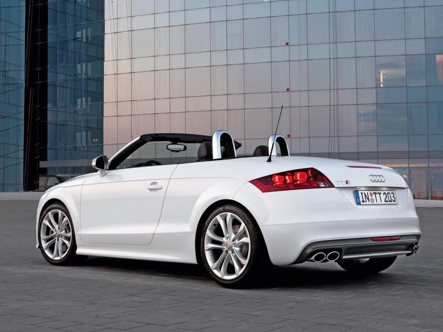  Audi TTS Roadster (8J) 2010 года  (WW) (фото 9 из 30)